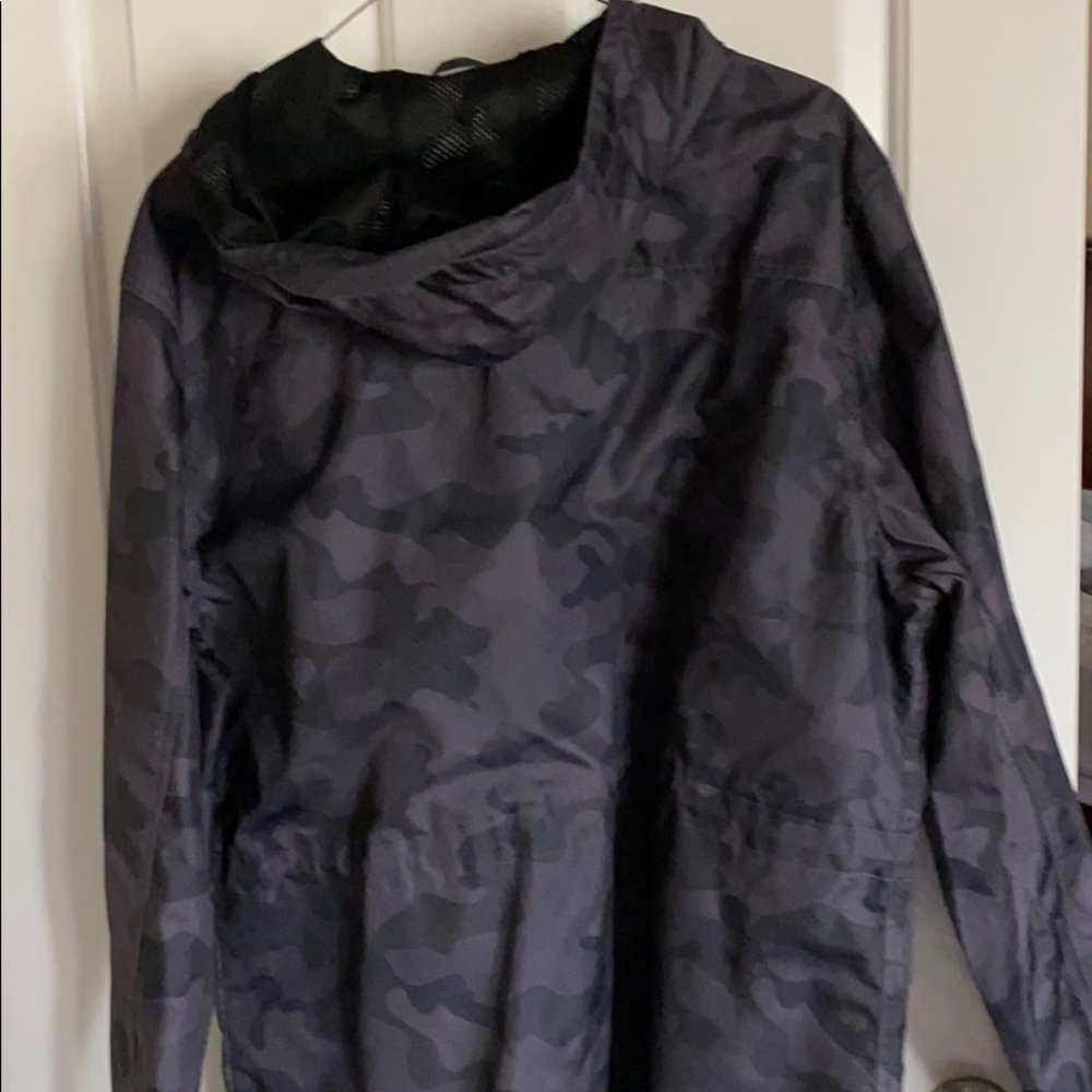 Jacket - Picture 3 of 4